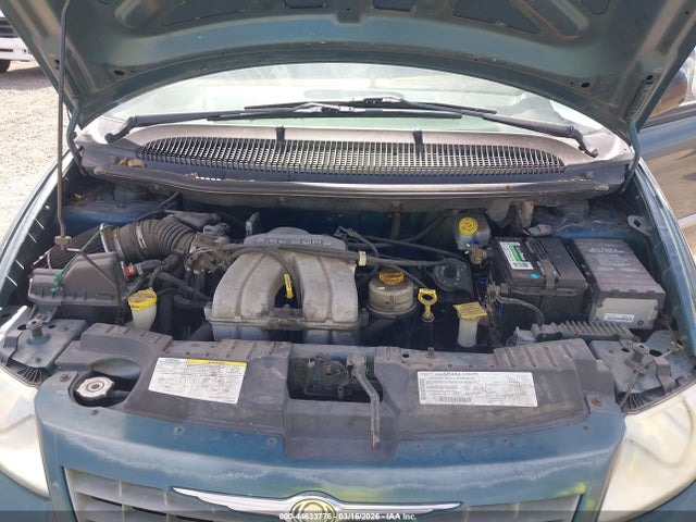2002 CHRYSLER VOYAGER 1C4GJ25BX2B538844 Photo 9