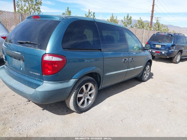 2002 CHRYSLER VOYAGER 1C4GJ25BX2B538844 Photo 3