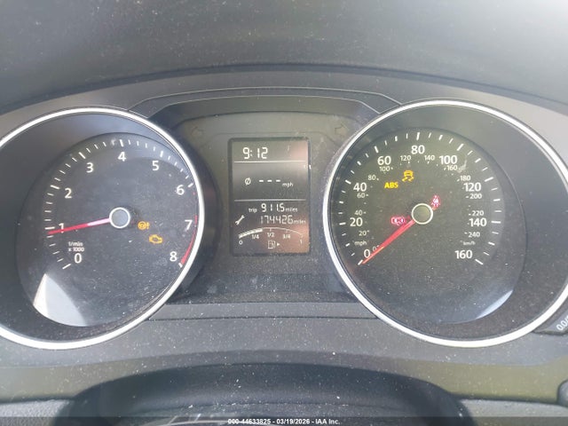 44633825 :رقم المزاد ، 3VW2B7AJ4HM352751 vin ، 2017 Volkswagen Jetta 1.4t S مزاد بيع