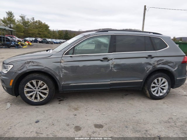 44633828 :رقم المزاد ، 3VV2B7AX4JM036264 vin ، 2018 Volkswagen Tiguan 2.0t Se/2.0t Sel مزاد بيع