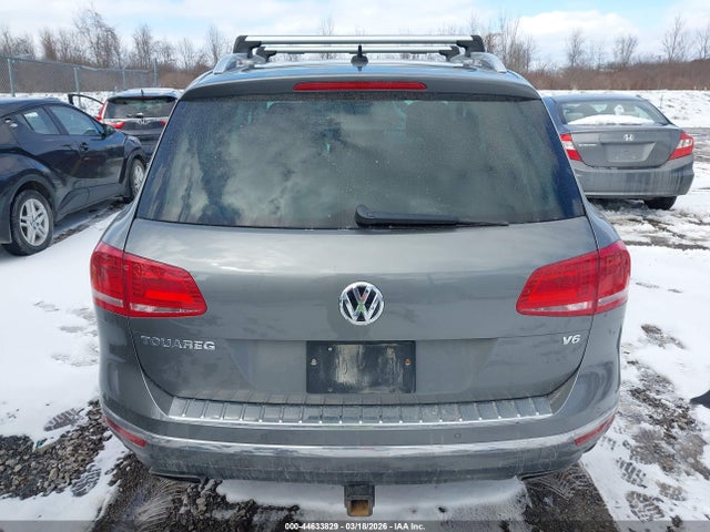 2016 Volkswagen Touareg Vr6 Lux მანქანა იყიდება აუქციონზე, vin: WVGEF9BP5GD012310, აუქციონის ნომერი: 44633829