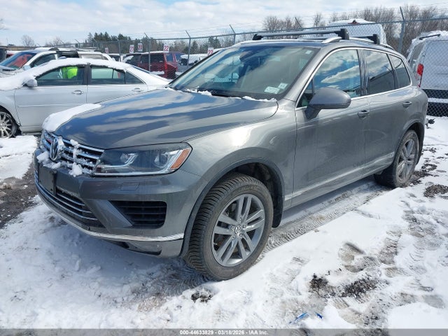 2016 Volkswagen Touareg Vr6 Lux მანქანა იყიდება აუქციონზე, vin: WVGEF9BP5GD012310, აუქციონის ნომერი: 44633829