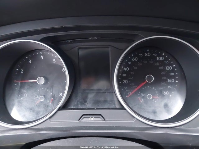 Продажа на аукционе авто 2019 Volkswagen Tiguan 2.0t S, vin: 3VV1B7AX0KM121194, номер лота: 44633870