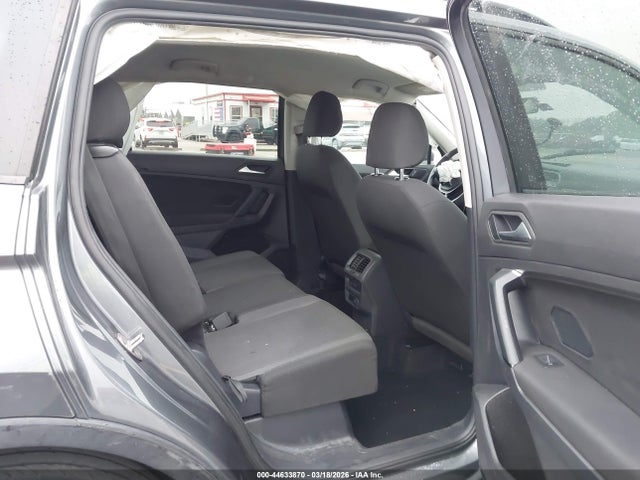 Продажа на аукционе авто 2019 Volkswagen Tiguan 2.0t S, vin: 3VV1B7AX0KM121194, номер лота: 44633870