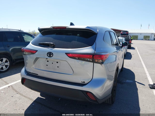 Toyota Highlander Le 2022 5TDZZRAH3NS110714 Image 4