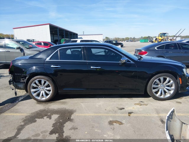 44633913 :رقم المزاد ، 2C3CCAEG7HH590791 vin ، 2017 Chrysler 300c مزاد بيع