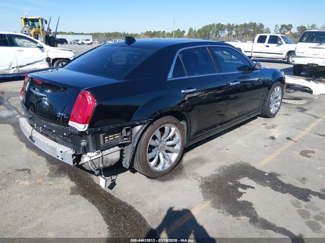 2017 CHRYSLER 300C 2C3CCAEG7HH590791 Photo 3