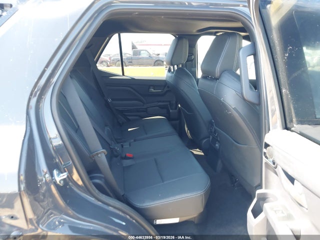 Toyota 4runner Limited 2026 JTEVA5BR0T5088109 Image 8