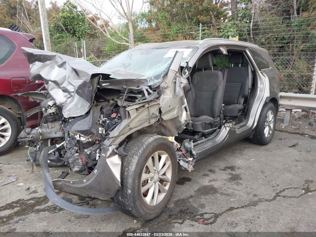 Продаж на аукціоні авто 2016 Kia Sorento 3.3l Lx, vin: 5XYPG4A56GG072370, номер лоту: 44633957