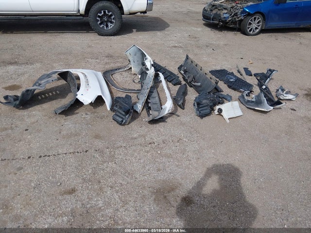 3TMCZ5AN1JM159778 Toyota Tacoma Trd Off Road
