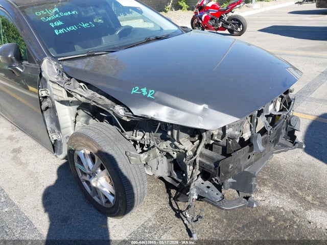 3MZBN1U76HM109155 Mazda Mazda3 Sport