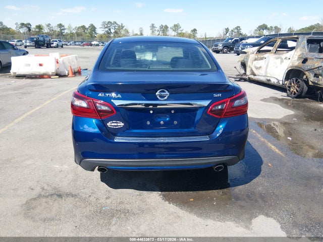 Продажа на аукционе авто 2017 Nissan Altima 2.5 Sr, vin: 1N4AL3AP1HC260271, номер лота: 44633973
