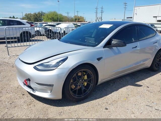 5YJ3E1EB1JF088851 Tesla Model 3 Long Range/performance