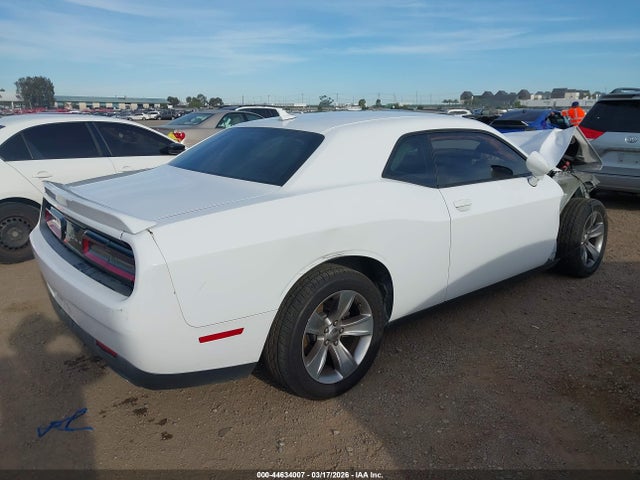 Dodge Challenger Sxt 2015 2C3CDZAG7FH775180 Image 4