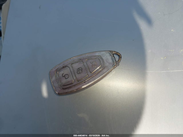Продаж на аукціоні авто 2016 Ford C-max Hybrid Sel, vin: 1FADP5BU7GL120483, номер лоту: 44634014