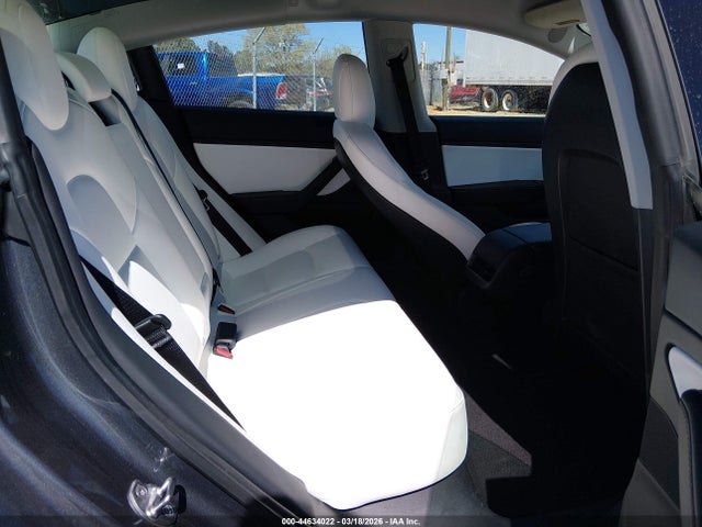 44634022 :رقم المزاد ، 5YJ3E1EA3MF908407 vin ، 2021 Tesla Model 3 Standard Range Plus Rear-wheel Drive مزاد بيع