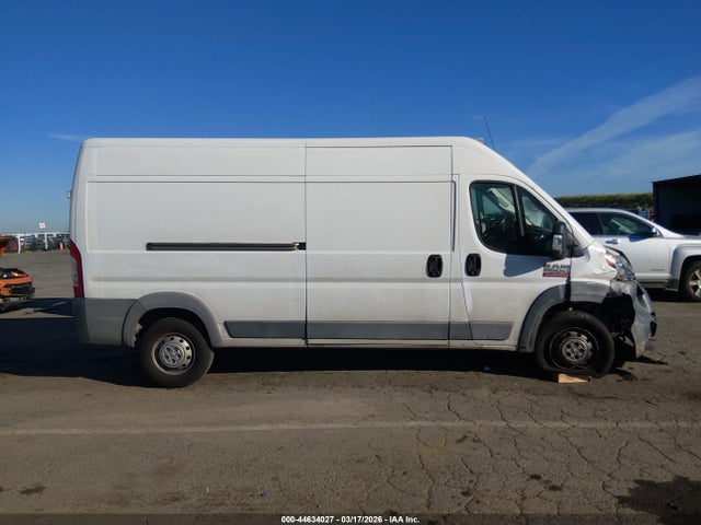 3C6TRVDG3JE107213 RAM Promaster 2500 High Roof 159 Wb