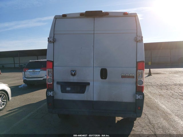 3C6TRVDG3JE107213 RAM Promaster 2500 High Roof 159 Wb