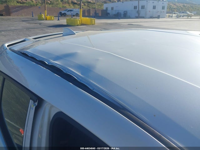 JTNKHMBXXM1114098 Toyota C-HR LE