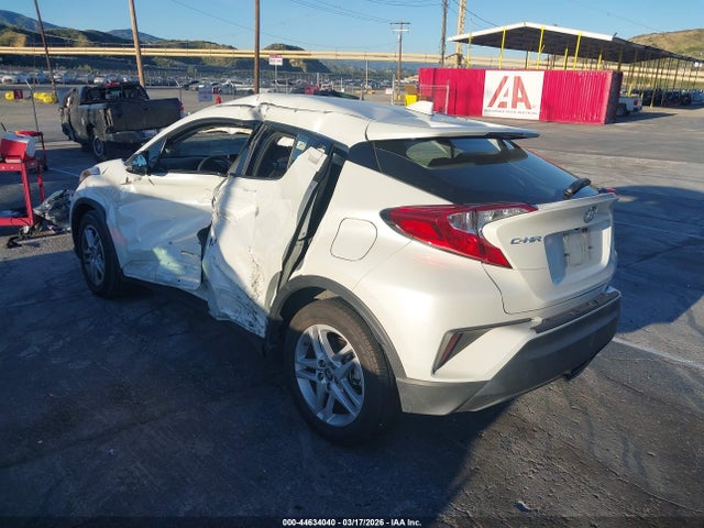 2021 TOYOTA C-HR JTNKHMBXXM1114098 Photo 2