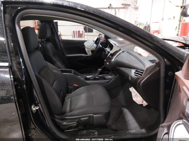 1G1ZD5ST5JF128208 Chevrolet MALIBU LT