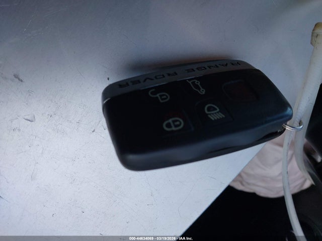 2018 LAND ROVER RANGE ROVER VELAR SALYB2RX3JA705470 Photo 10