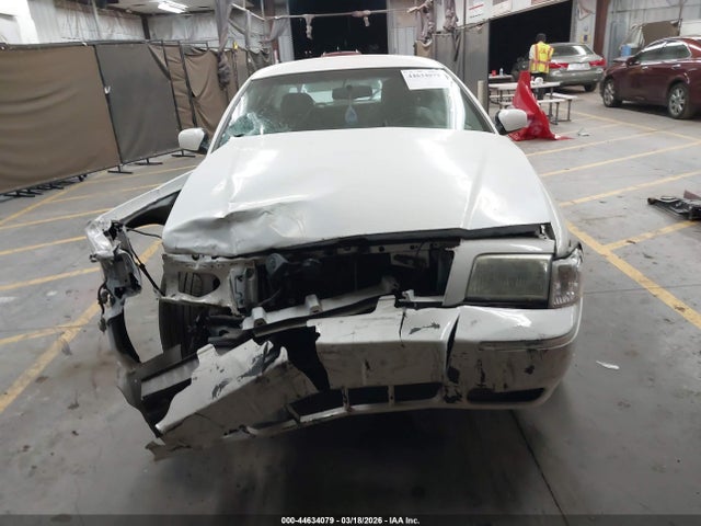 2010 Mercury Grand Marquis Ls (fleet Only) მანქანა იყიდება აუქციონზე, vin: 2MEBM7FV1AX603209, აუქციონის ნომერი: 44634079