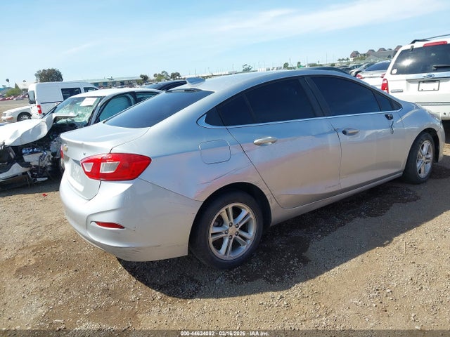 1G1BE5SM1H7104922 Chevrolet Cruze Lt Auto