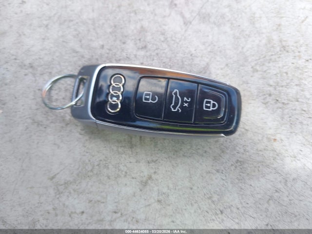 44634085 :رقم المزاد ، WA1LXBF79RD005643 vin ، 2024 Audi Q7 Premium Plus 55 Tfsi Quattro Tiptronic مزاد بيع