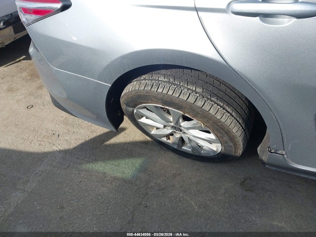 Toyota CAMRY LE 2020 4T1C11AK7LU971747 Image 16