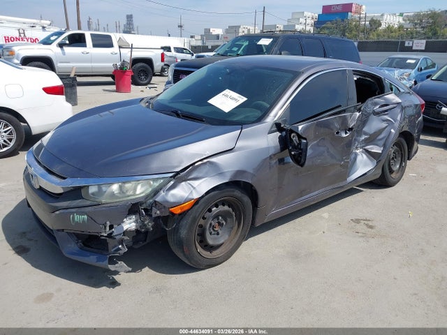 Honda Civic Lx 2018 2HGFC2F51JH501770 Image 2