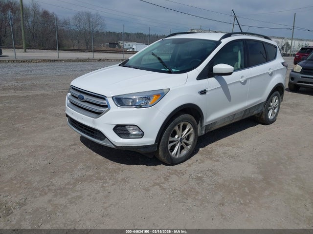 Ford ESCAPE SE 2018 1FMCU9G98JUB49322 Image 2