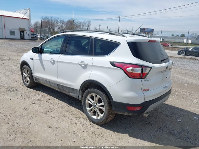 Ford ESCAPE SE 2018 1FMCU9G98JUB49322 Image 3