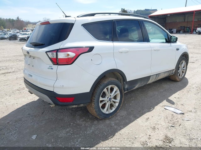 Ford ESCAPE SE 2018 1FMCU9G98JUB49322 Image 4