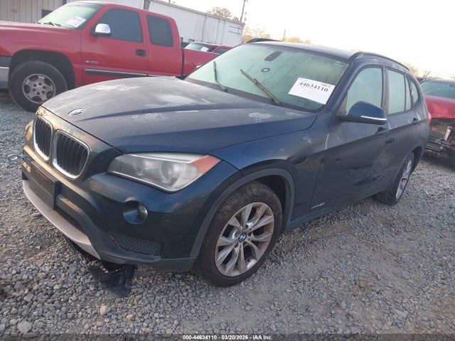 2014 BMW X1 WBAVL1C59EVY23818 Photo 1