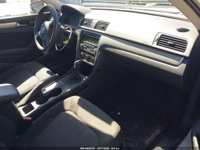 Продаж на аукціоні авто 2012 Volkswagen Passat 2.5l S, vin: 1VWAP7A31CC027919, номер лоту: 44634151