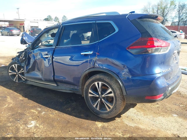 JN8AT2MT2JW464647 Nissan Rogue Sl
