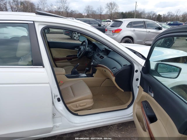 44634163 :رقم المزاد ، 1HGCP3F88CA024957 vin ، 2012 Honda Accord 3.5 Ex-l مزاد بيع