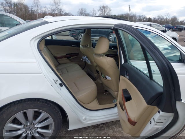 44634163 :رقم المزاد ، 1HGCP3F88CA024957 vin ، 2012 Honda Accord 3.5 Ex-l مزاد بيع