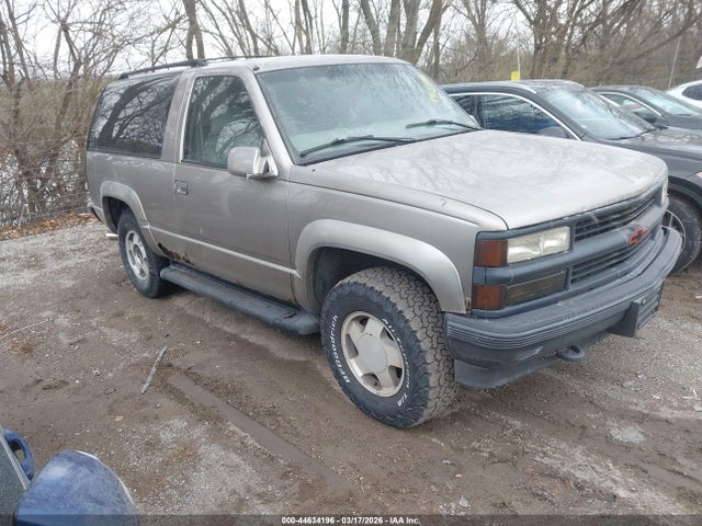 1999 CHEVROLET TAHOE 3GNEK18R2XG167613