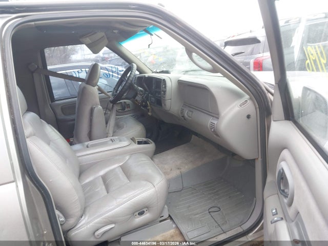 1999 CHEVROLET TAHOE 3GNEK18R2XG167613 Photo 4