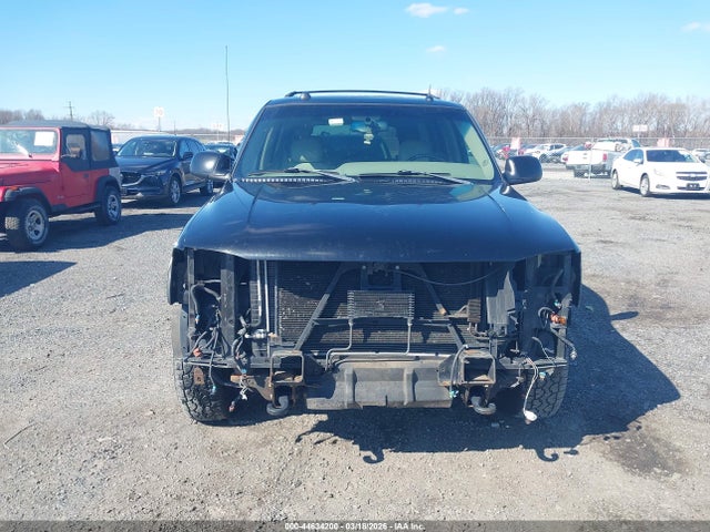 44634200 :رقم المزاد ، 3GKGK26G05G221629 vin ، 2005 Gmc Yukon Xl 2500 Slt مزاد بيع