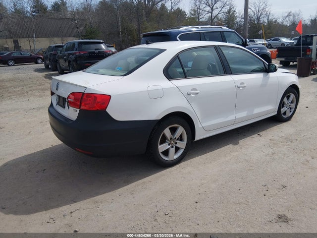 Продаж на аукціоні авто 2012 Volkswagen Jetta 2.0l Tdi, vin: 3VWLL7AJ7CM389996, номер лоту: 44634260