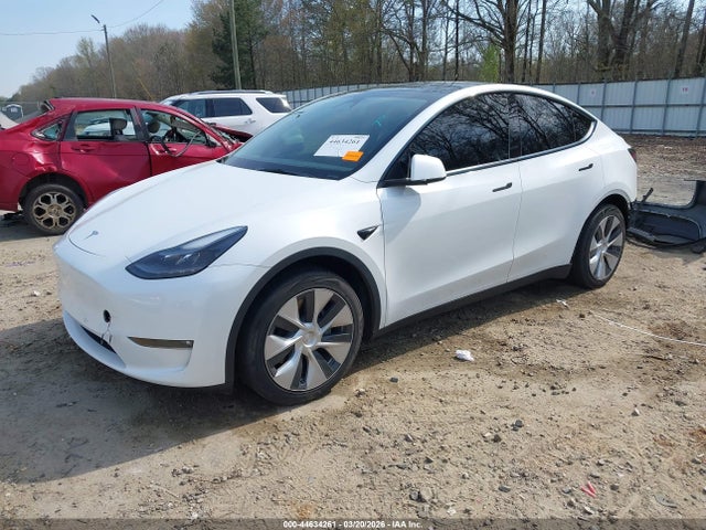 Продажа на аукционе авто 2023 Tesla Model Y Awd/long Range Dual Motor All-wheel Drive, vin: 7SAYGAEE9PF804157, номер лота: 44634261