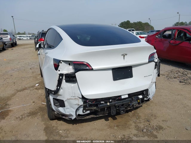 Продажа на аукционе авто 2023 Tesla Model Y Awd/long Range Dual Motor All-wheel Drive, vin: 7SAYGAEE9PF804157, номер лота: 44634261