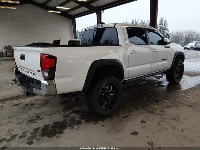 3TMCZ5AN8KM252542 Toyota Tacoma Trd Off Road