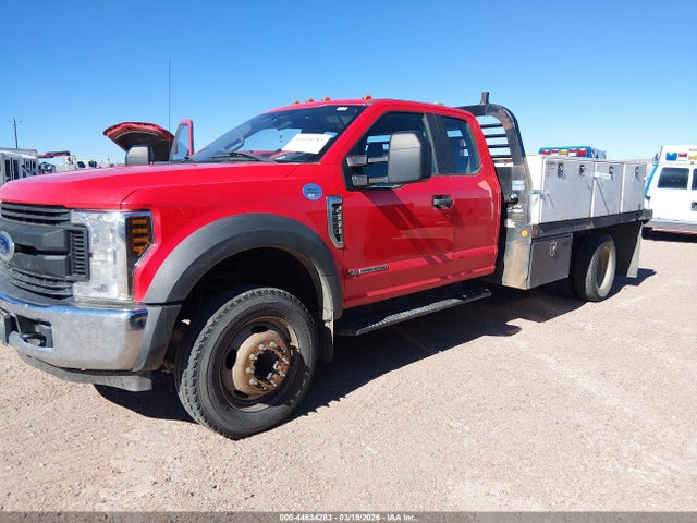 Ford F-550 Chassis Xl 2019 1FD0X5GT3KED01405 Image 2