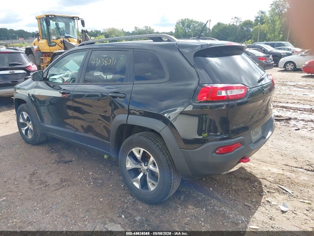 Продаж на аукціоні авто 2015 Jeep Cherokee Trailhawk, vin: 1C4PJMBS4FW772217, номер лоту: 44634348
