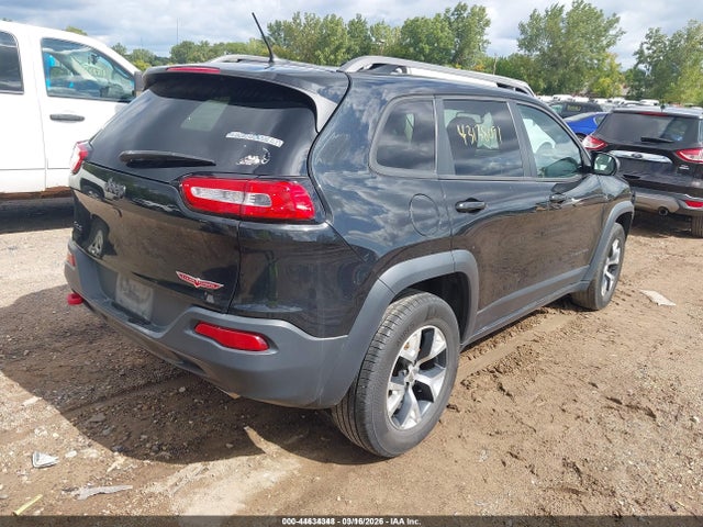 Продаж на аукціоні авто 2015 Jeep Cherokee Trailhawk, vin: 1C4PJMBS4FW772217, номер лоту: 44634348