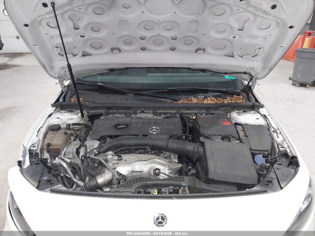 2019 MERCEDES-BENZ A 220 WDD3G4FB7KW026822 Photo 9